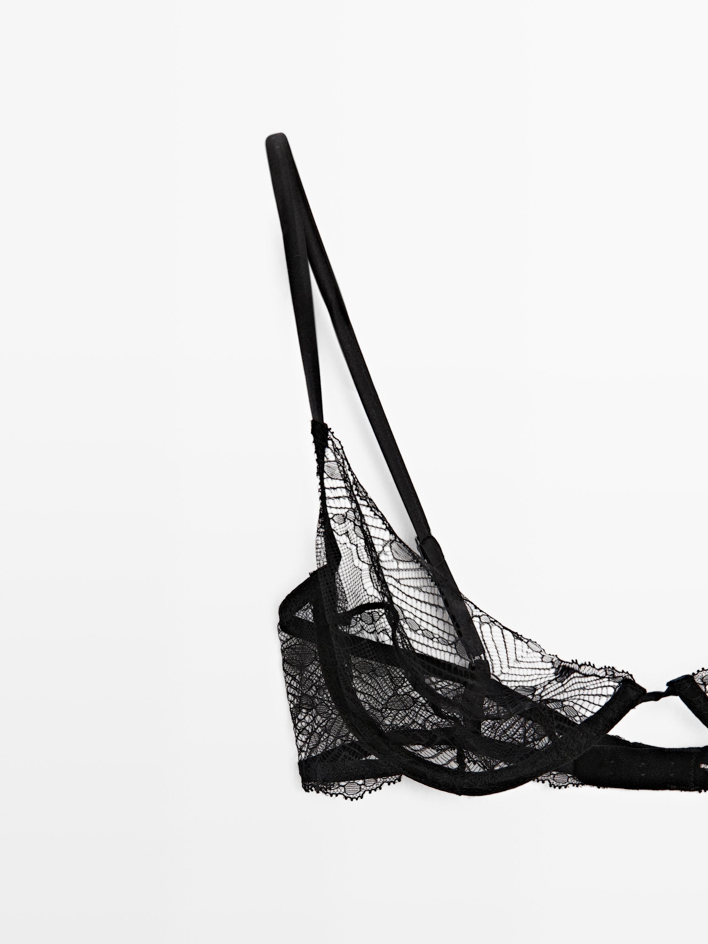 Lace bra with underwire